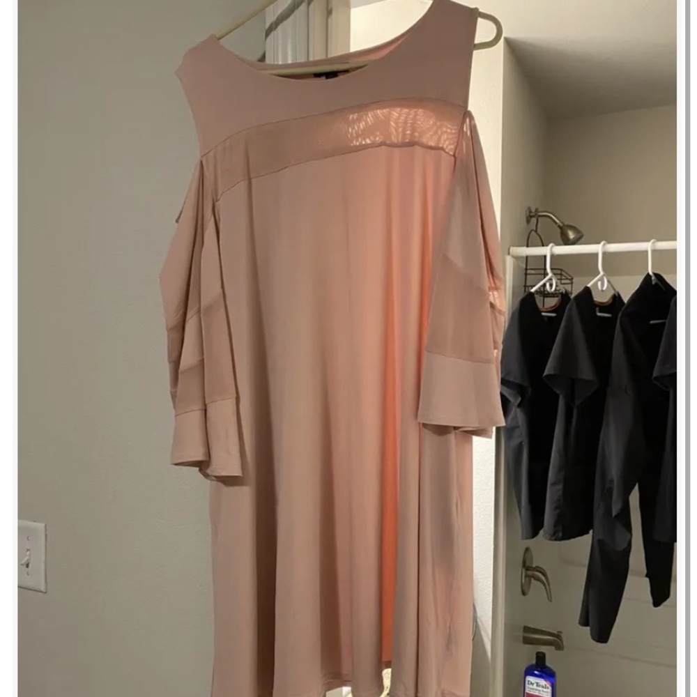 Nina Leonard light pink swing dress. Never worn.